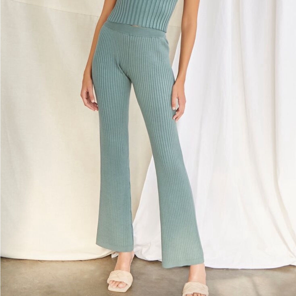 Ribbed High Rise Flare Pants